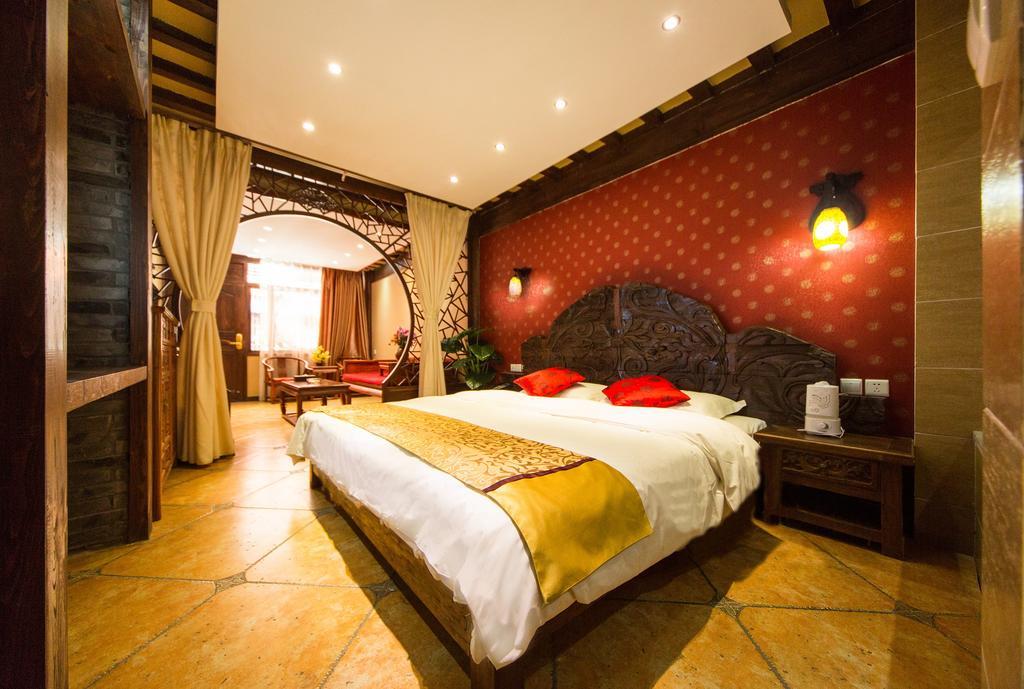 He Mu Ju Inn Zhongyi Branch Lijiang  Dış mekan fotoğraf