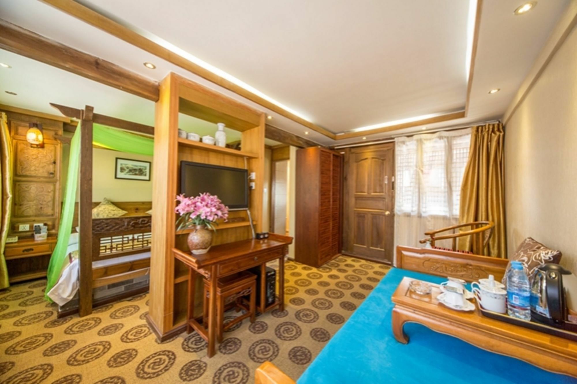 He Mu Ju Inn Zhongyi Branch Lijiang  Dış mekan fotoğraf