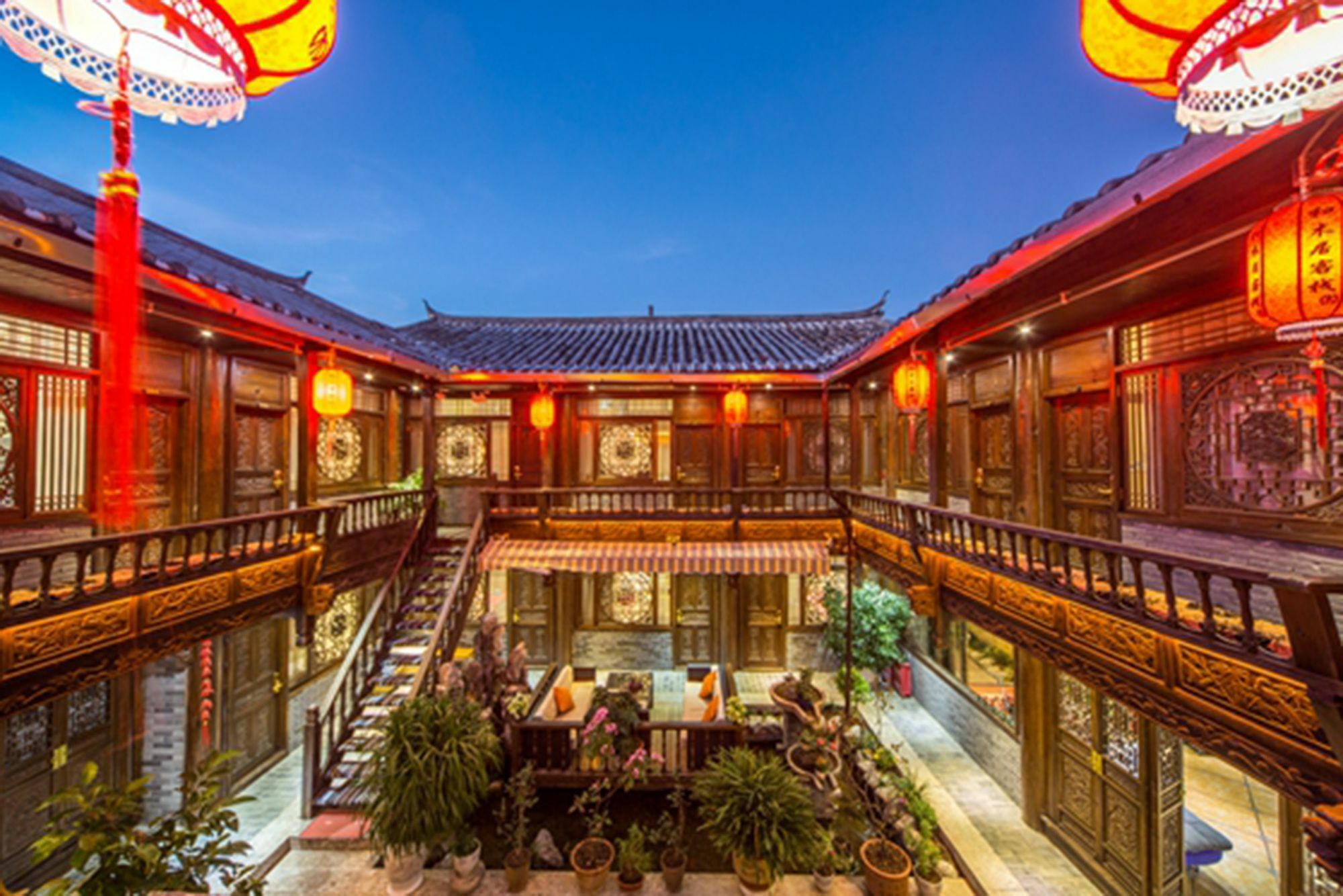 He Mu Ju Inn Zhongyi Branch Lijiang  Dış mekan fotoğraf