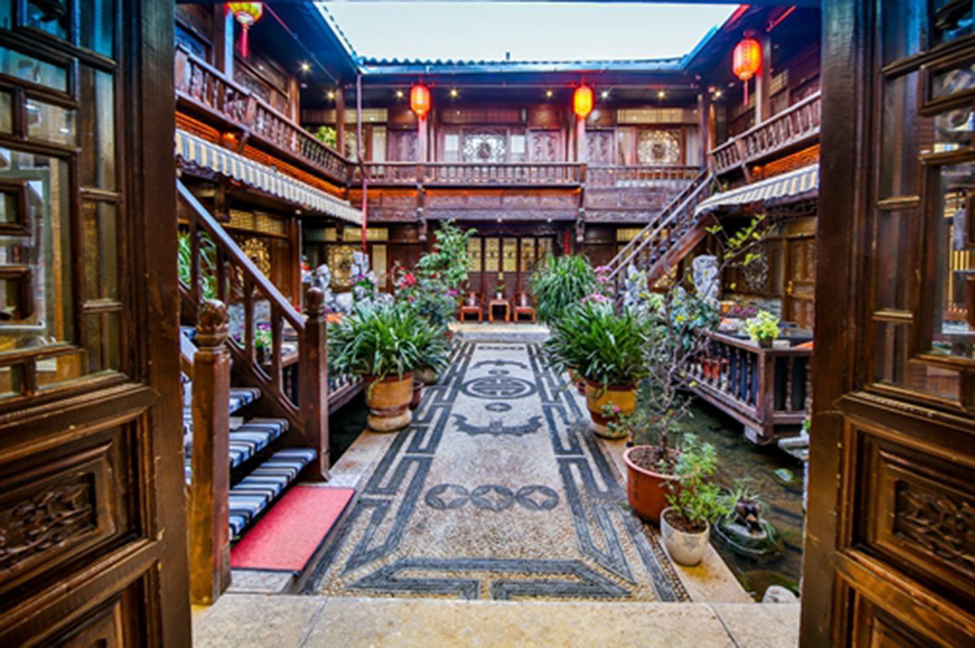 He Mu Ju Inn Zhongyi Branch Lijiang  Dış mekan fotoğraf